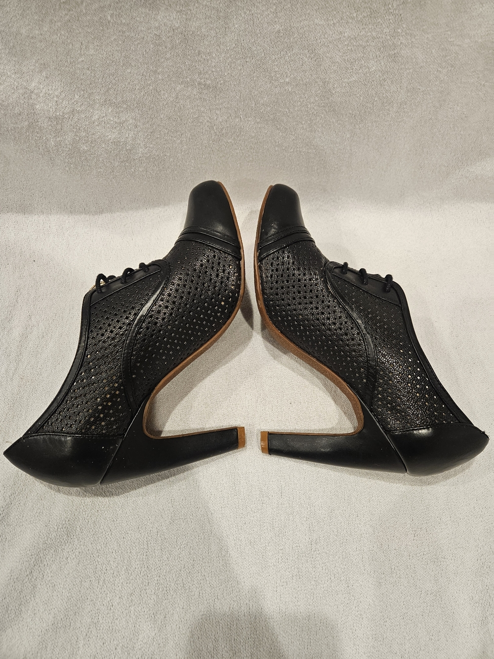 Audrey Brooke Willow Black Lace-up Booties 8.5 Pin Up, Cosplay, Rock A Billy - Picture 7 of 9